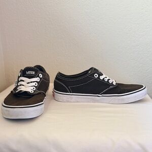 Vans Women’s Black and White Sneakers Size 8